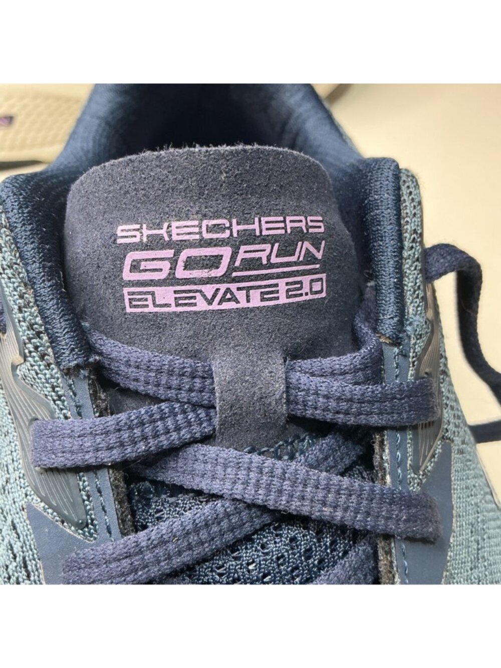 Skechers Go Run Elevate 2.0 Women's Running Shoes Sz 9.5 Navy Purple Lightweight - Picture 4 of 7